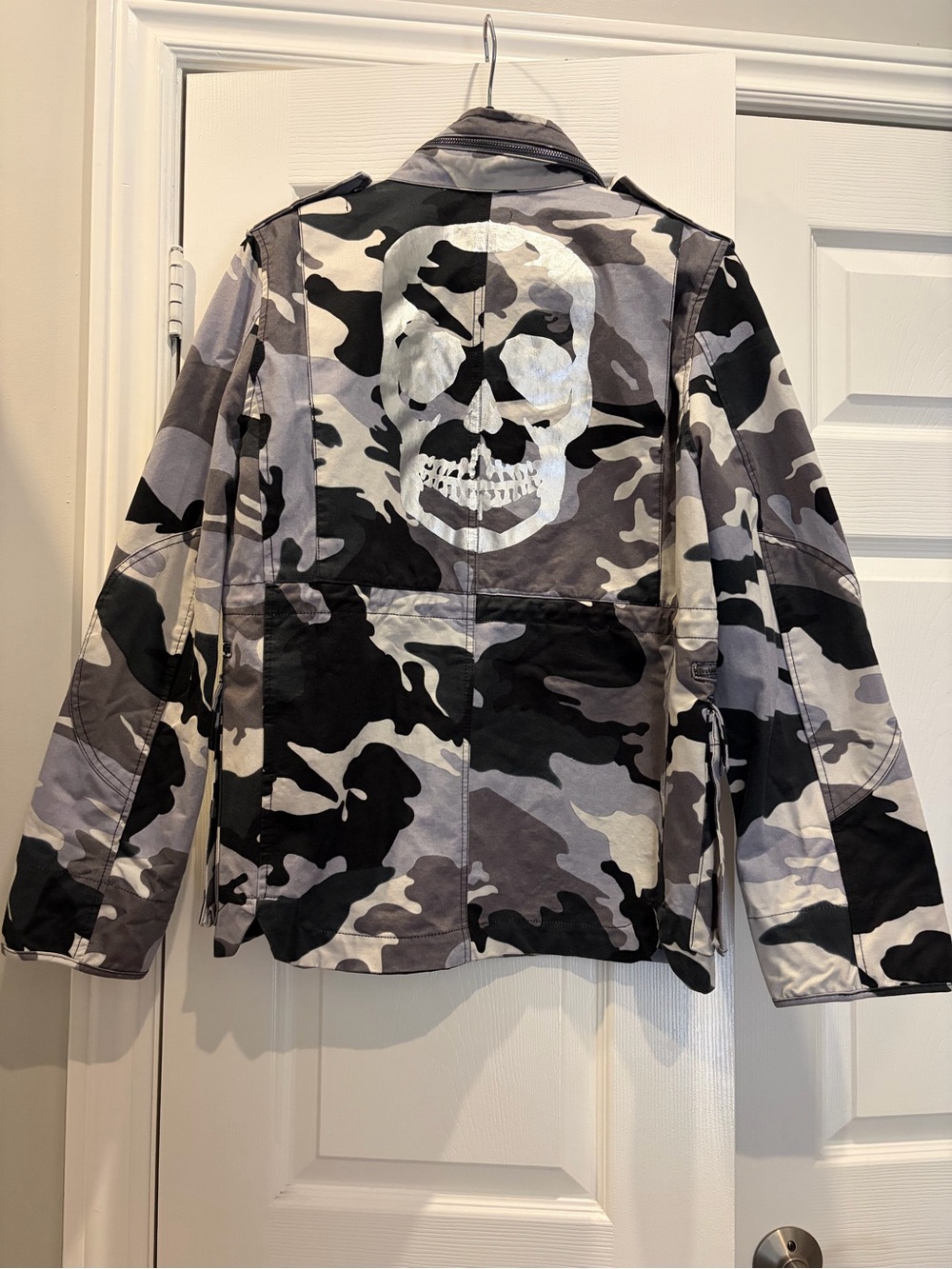 NWT Zadig and Voltaire Utility Jacket Camouflage Skull Size M (3 available!)